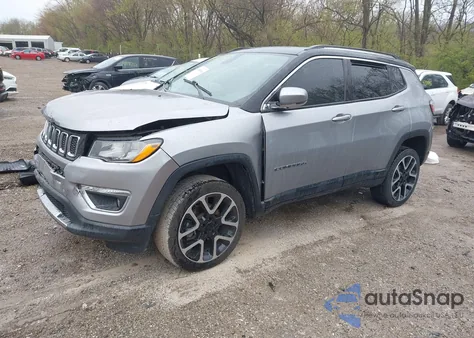 2018 Jeep Compass Limited 4X4 z USA, uszkodzony, nr VIN 3C4NJDCB5JT362398